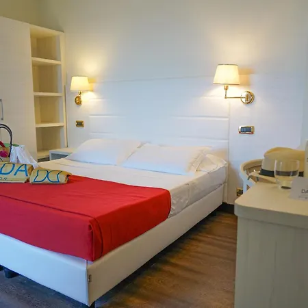 Hotel Imperial Beach - Dada Hotels Rimini Exterior photo